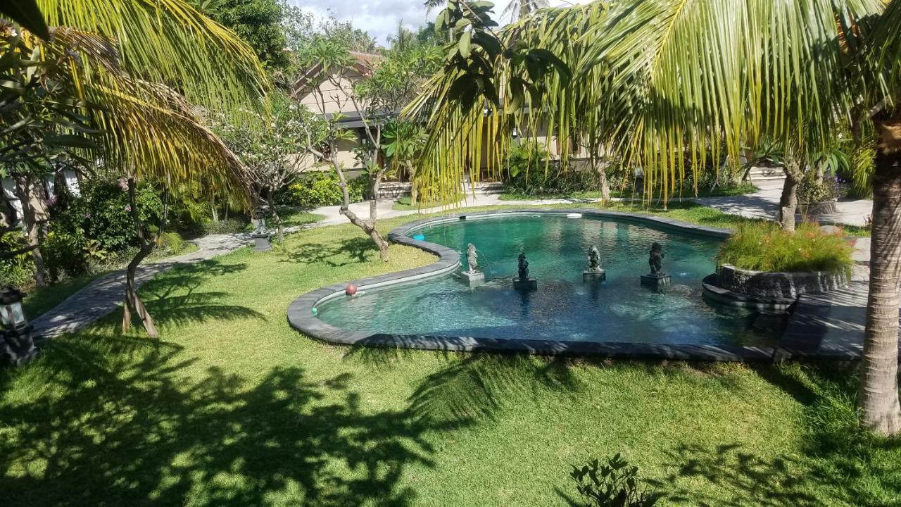 Doubleyou Homestay Pemuteran Luaran gambar