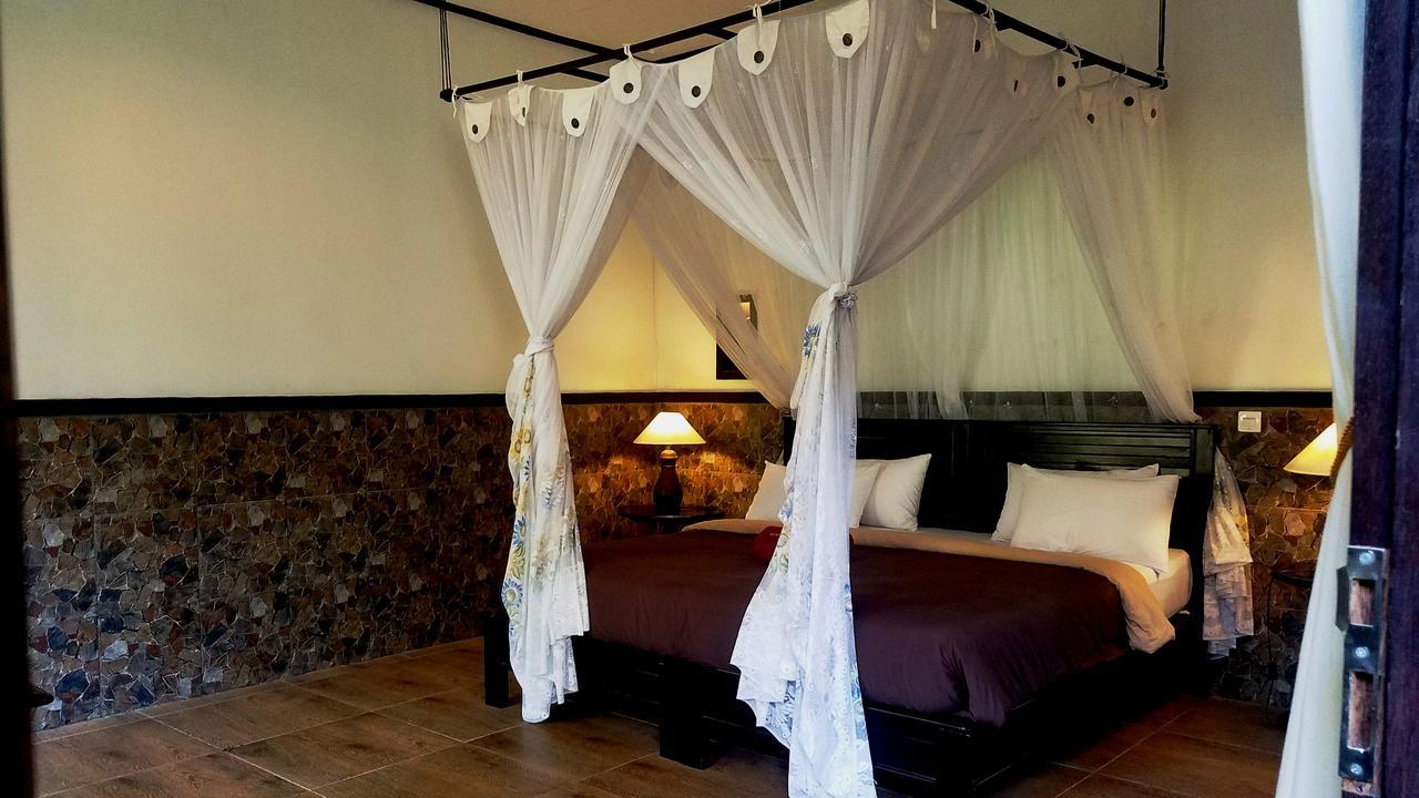 Doubleyou Homestay Pemuteran Luaran gambar