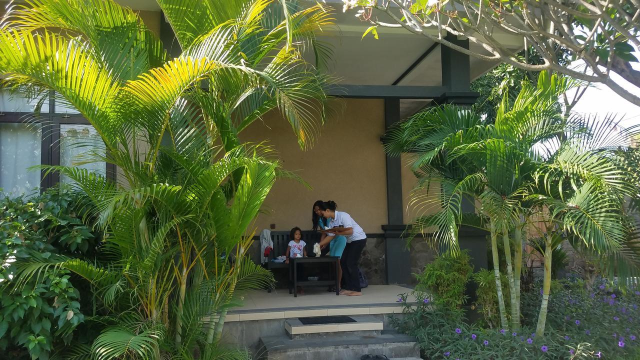 Doubleyou Homestay Pemuteran Luaran gambar
